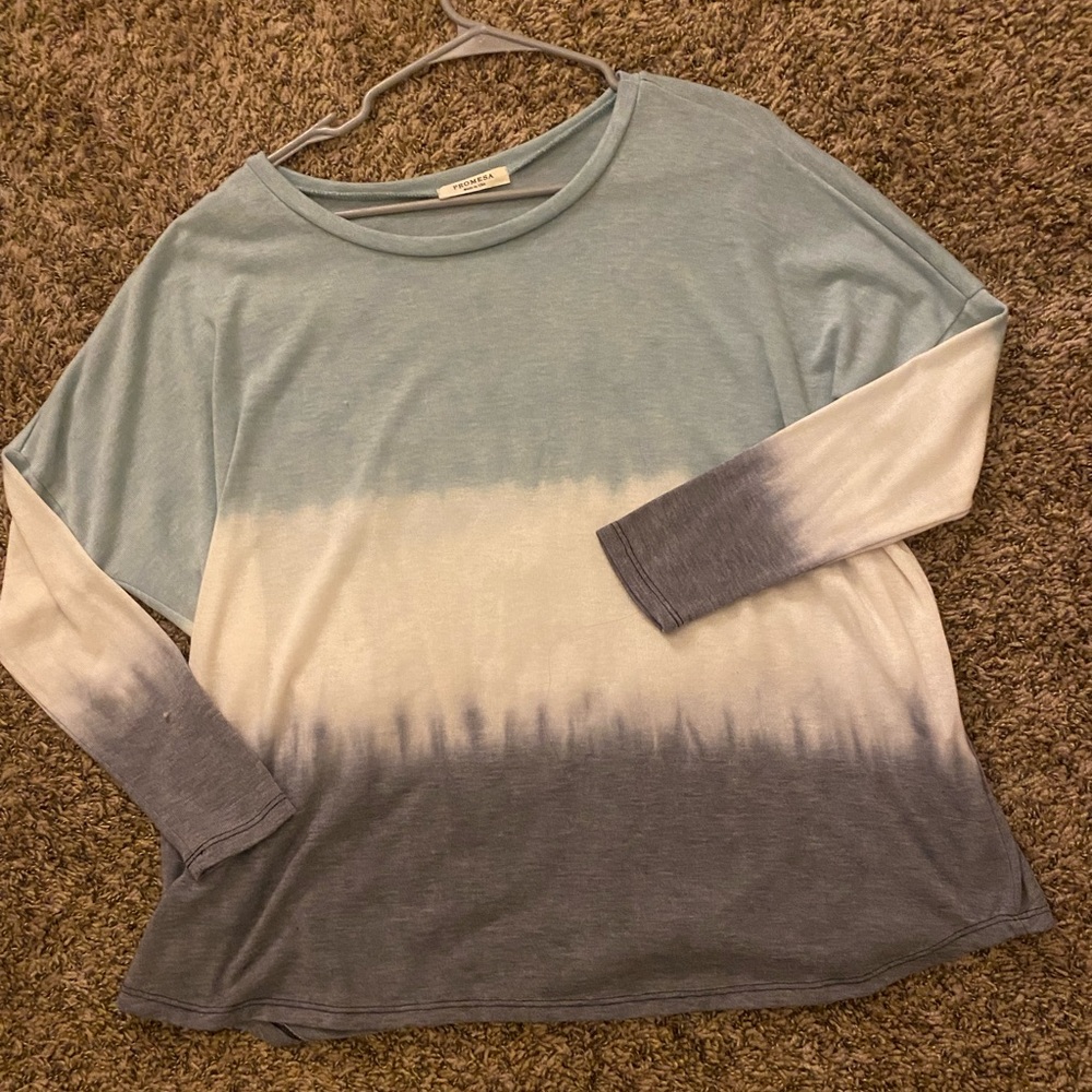 Drop sleeve ombré top - Picture 2 of 2